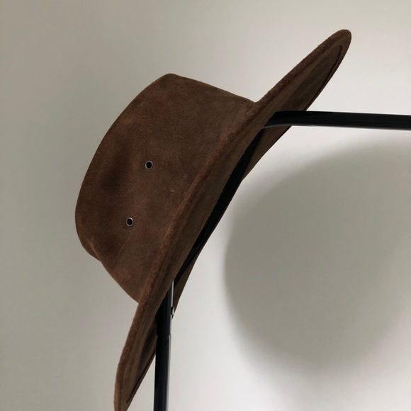 Suede Hat - Picture 4 of 5